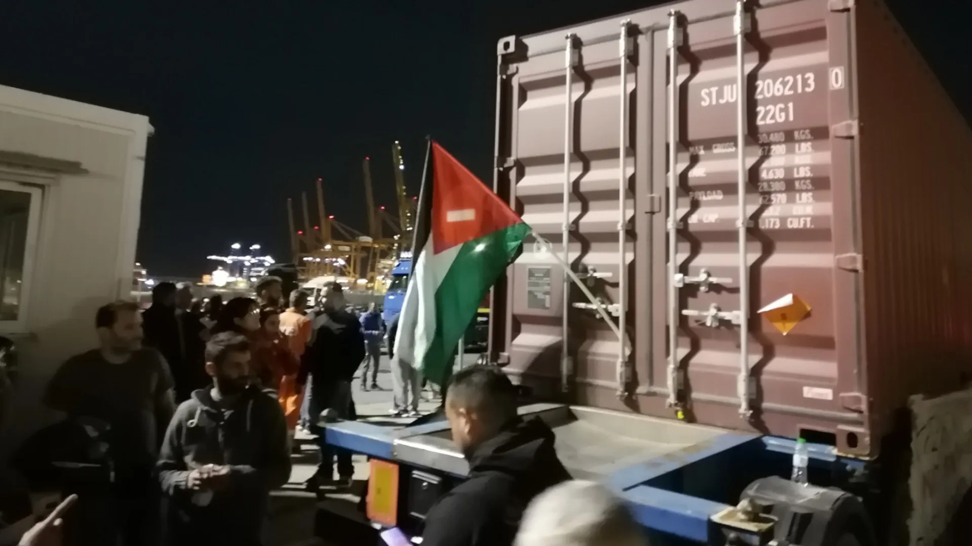 GREECE: Dock Workers Lead Successful Job Action to Prevent Arms Shipment Destined for Israel